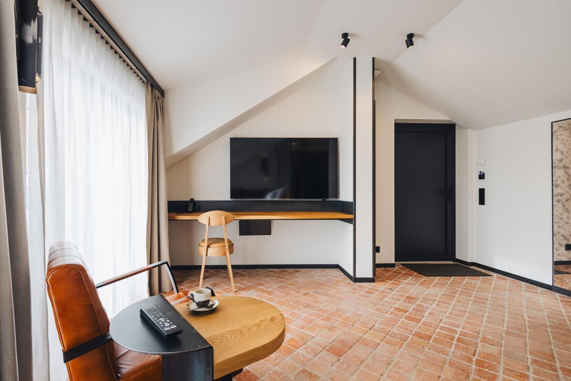 Aparthotel Nomadic Urban Premium *